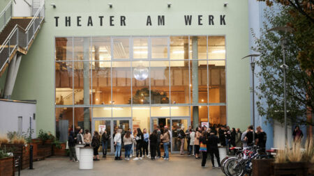 Theater am Werk von außen